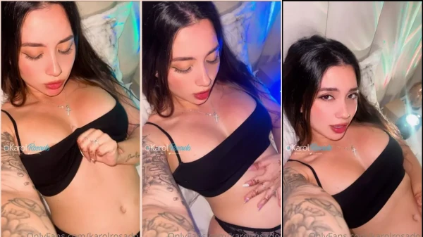 Karol Rosado filming his body with sensuality