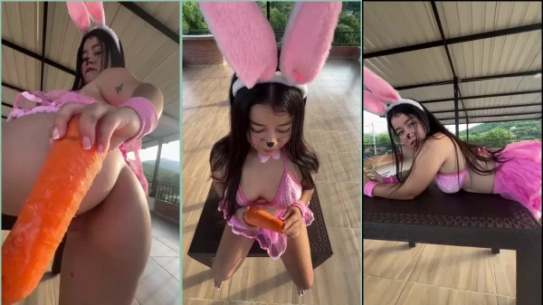 Katalina Sandoval with the pussy showing off