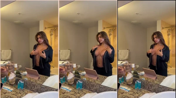 Laura Venegas naked in the bathroom showing body