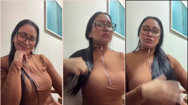 The Crown Alessandra Marques showing off with horny