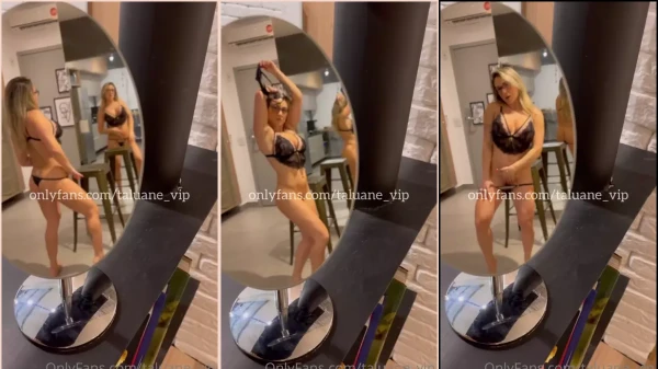 Taluane dances in front of the mirror and seduces fans