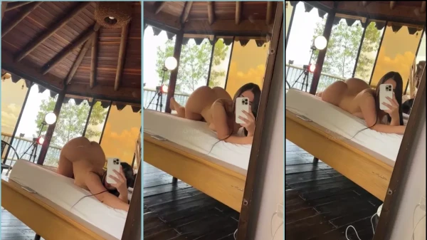 No clothes lying on bed, the lioquen is seducing