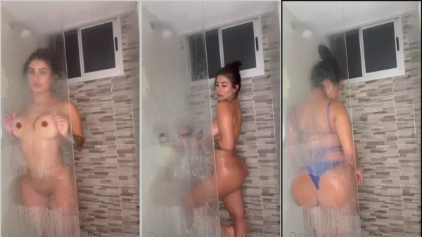 No clothes, Tatiana Quintero appears taking a shower