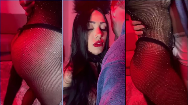 Privacy video of hot bruna sackmann brushing in the male