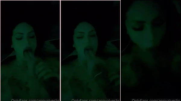 Anny Alves Onlyfans in Erotic Video with Vibrator