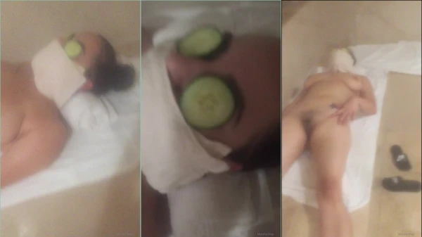 Marshaxxxmay peladinha in the massage