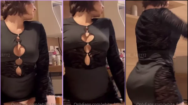 White Fairy let the panties glued to the pussy