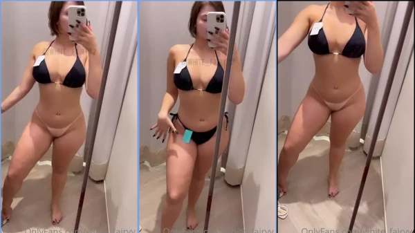 White Fairy Without Panties in the Provator