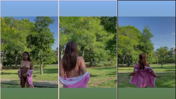 Tinaquintero naked in a park