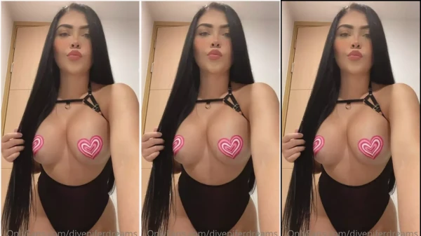 DJ Yenifer Dreams Hot tight breasts in the AP showing