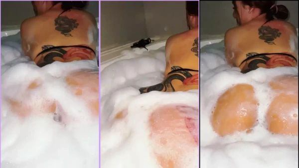Nosoy Lanam Onlyfans all naughty and soaked